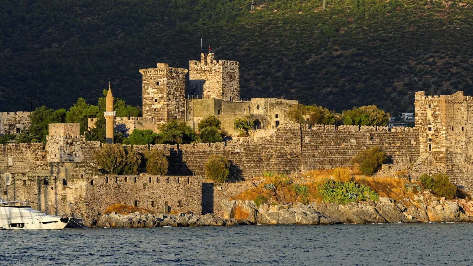 St. Peters-borgen i Bodrum sett fra sjøen